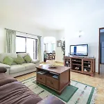 Daffodil Golf Villa